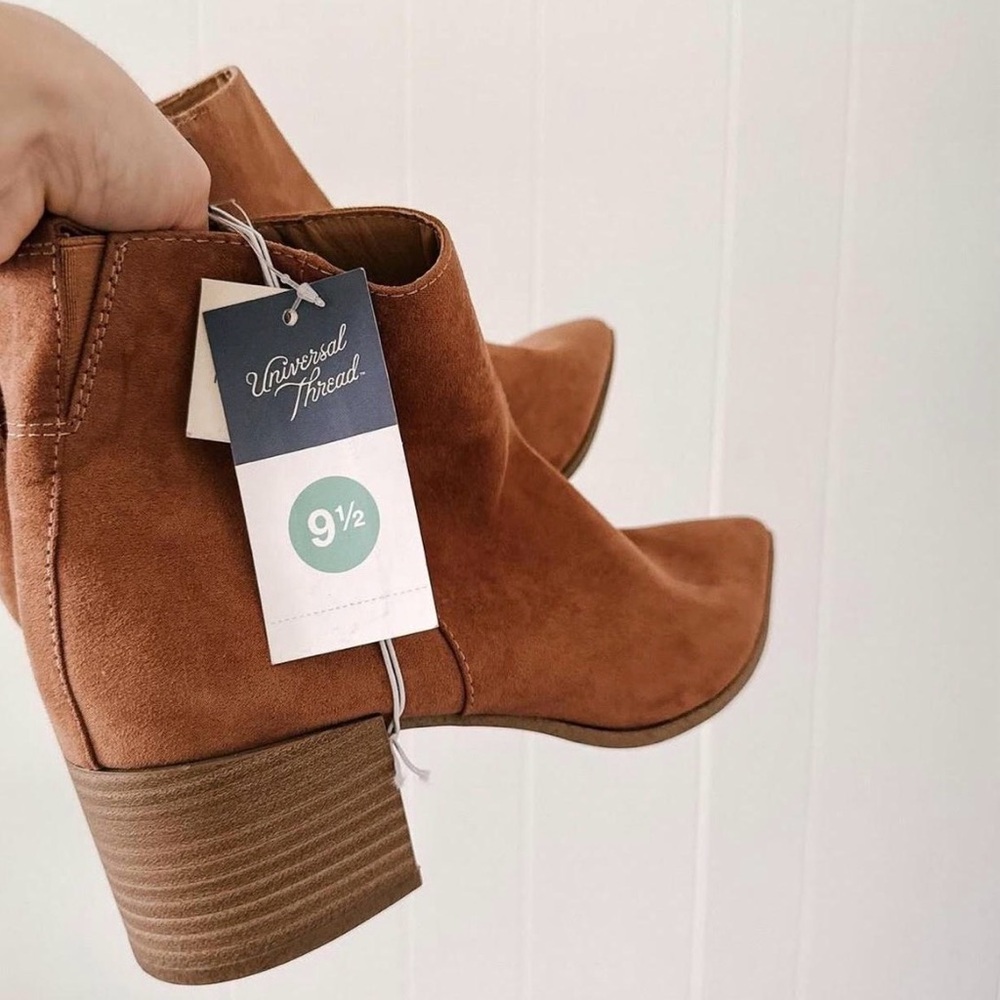 Nwt Universal Thread Ankle Boots - image 2